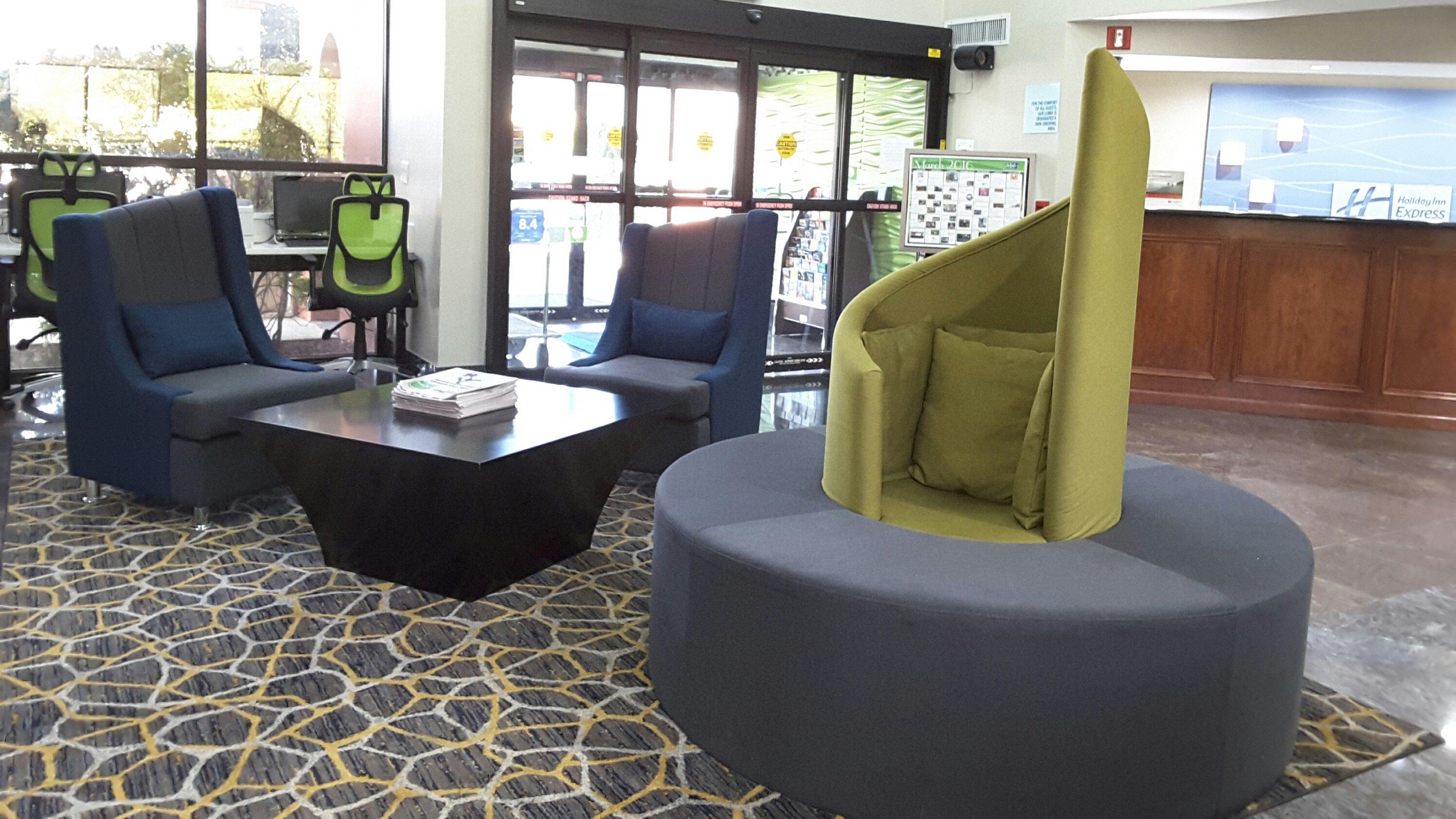 Holiday Inn Express Hotel & Suites Lawrenceville By Ihg Exteriér fotografie