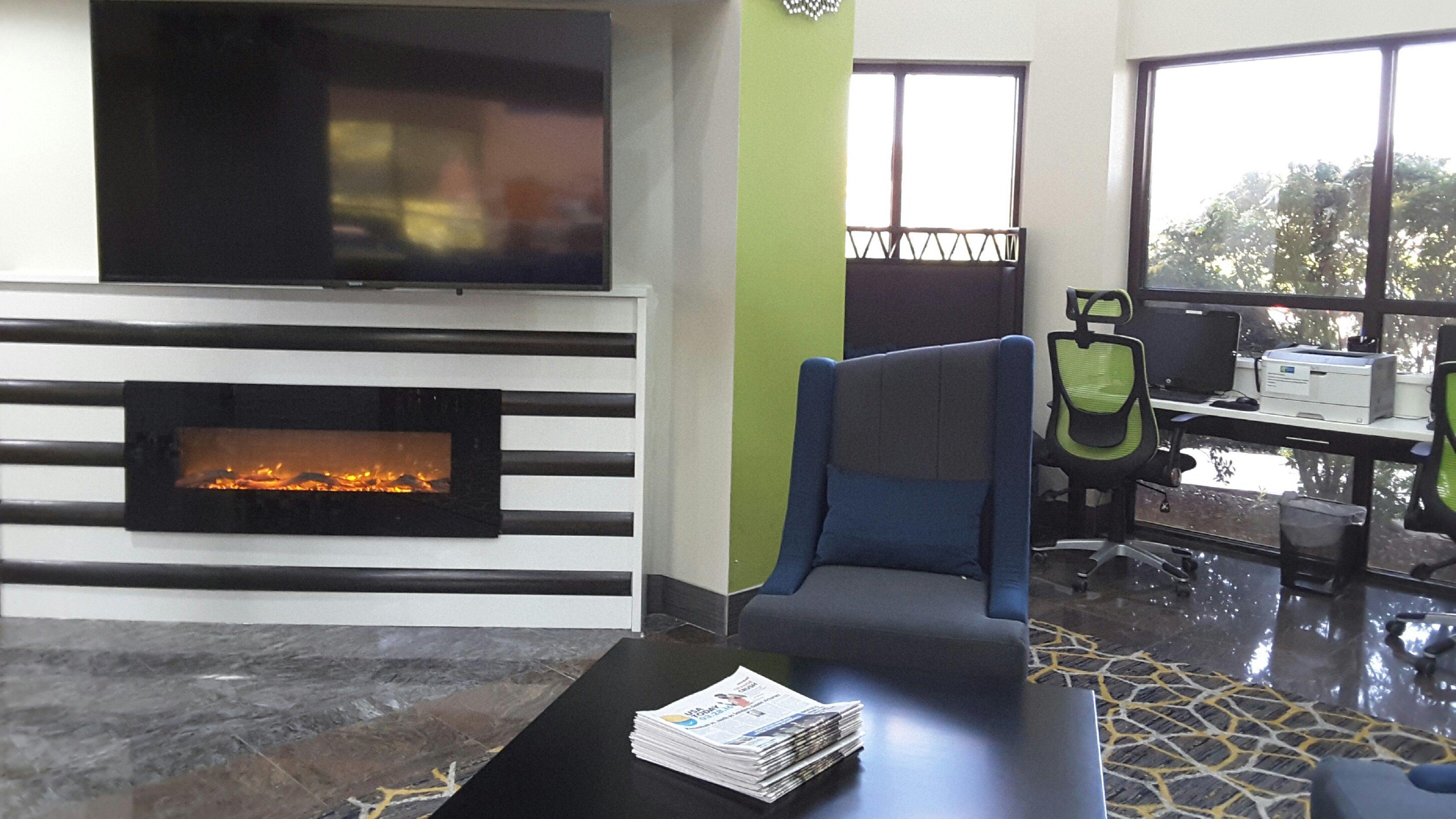 Holiday Inn Express Hotel & Suites Lawrenceville By Ihg Exteriér fotografie