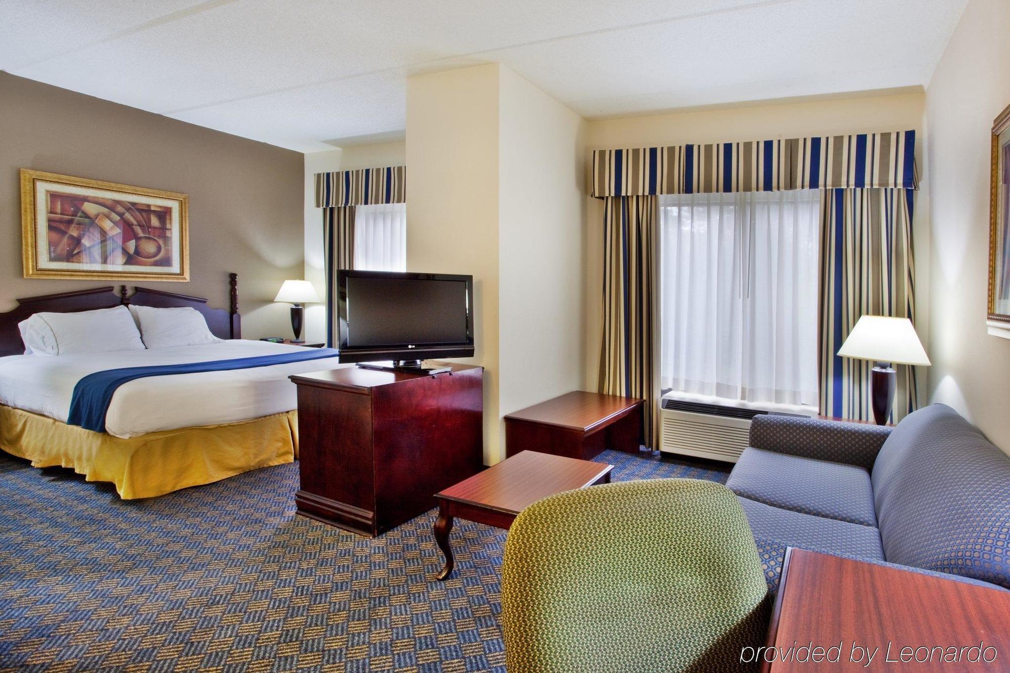 Holiday Inn Express Hotel & Suites Lawrenceville By Ihg Exteriér fotografie
